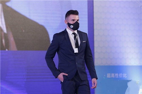 泽罗发布智能电子口罩新品 可私人订制 